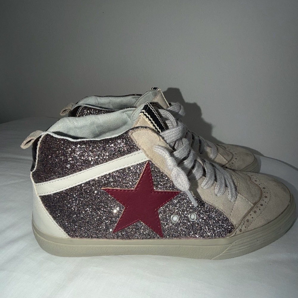ShuShop Paulina Glitter High-Top Sneakers with Red Star